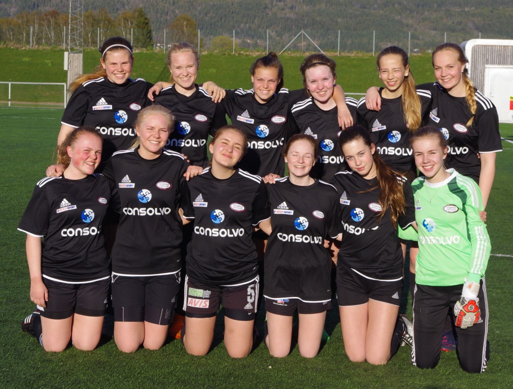 Stoppen J19 sesongdebuterte den 23.4 mot ROS 3-3 (2-1)