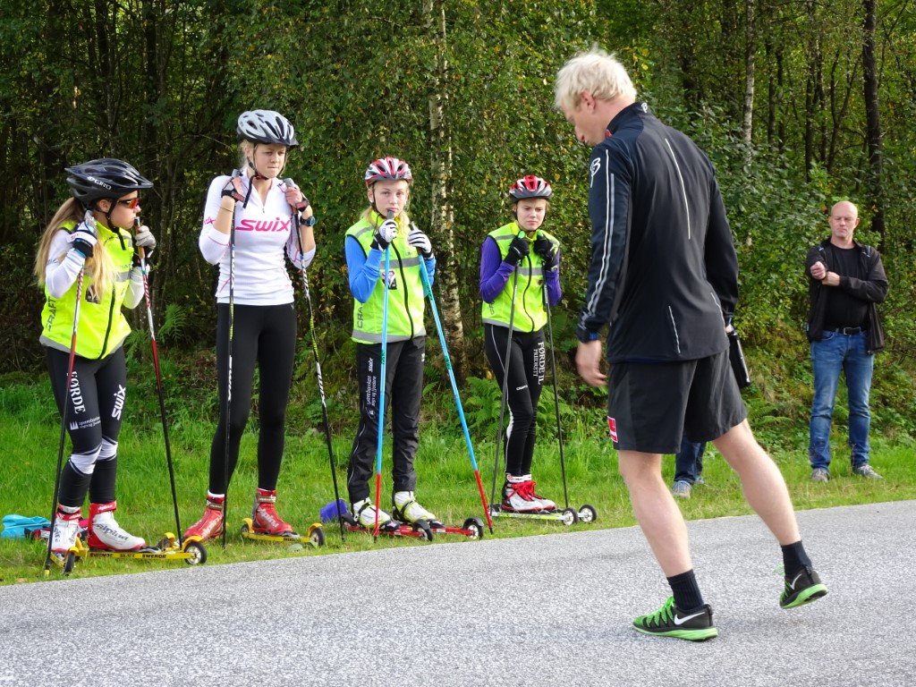Teknikktrening på rulleski i Angedalen 16.09.2015!