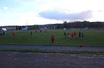 Vi gratulerer fotballgutta med nok en seier i går