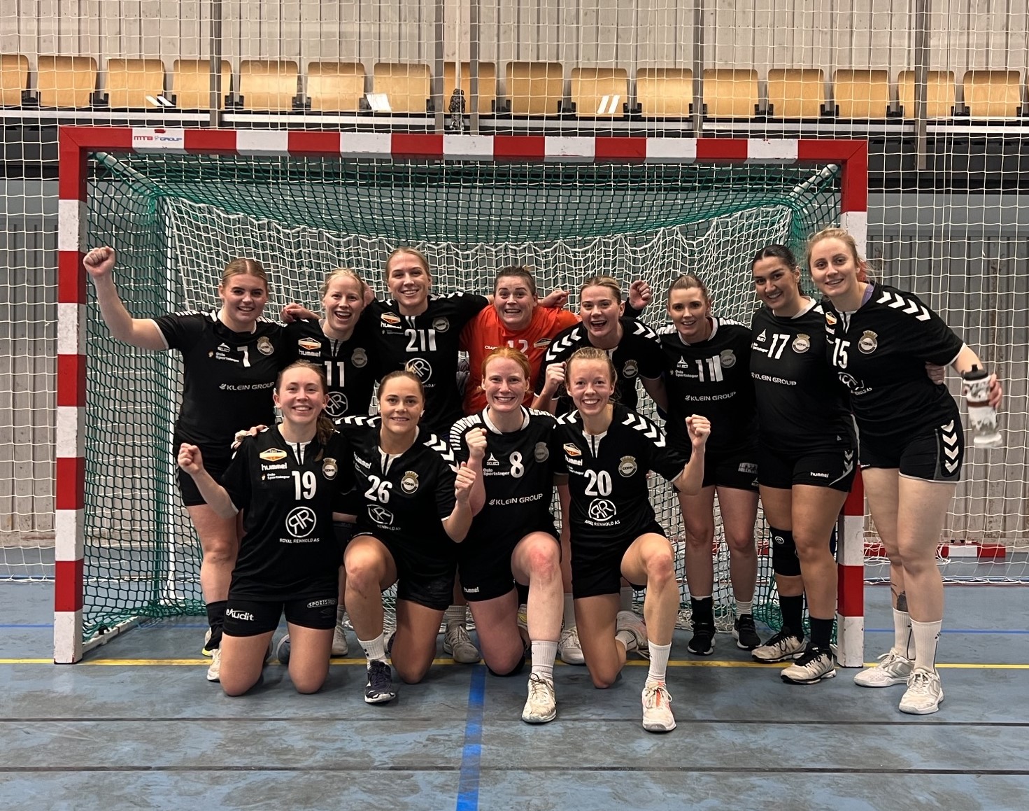 Solid borteseier før kamppausen