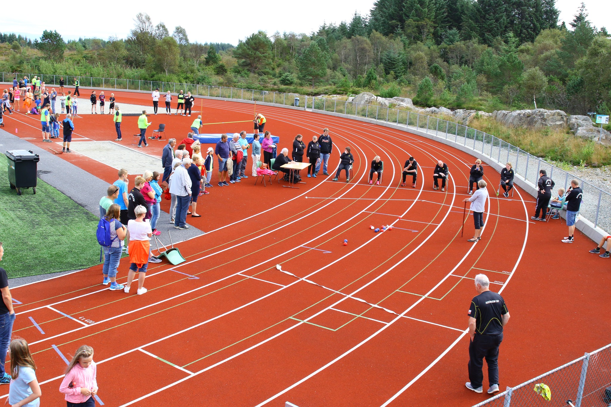 AIL Familiedag søndag 31. august Austrheim Idrettspark