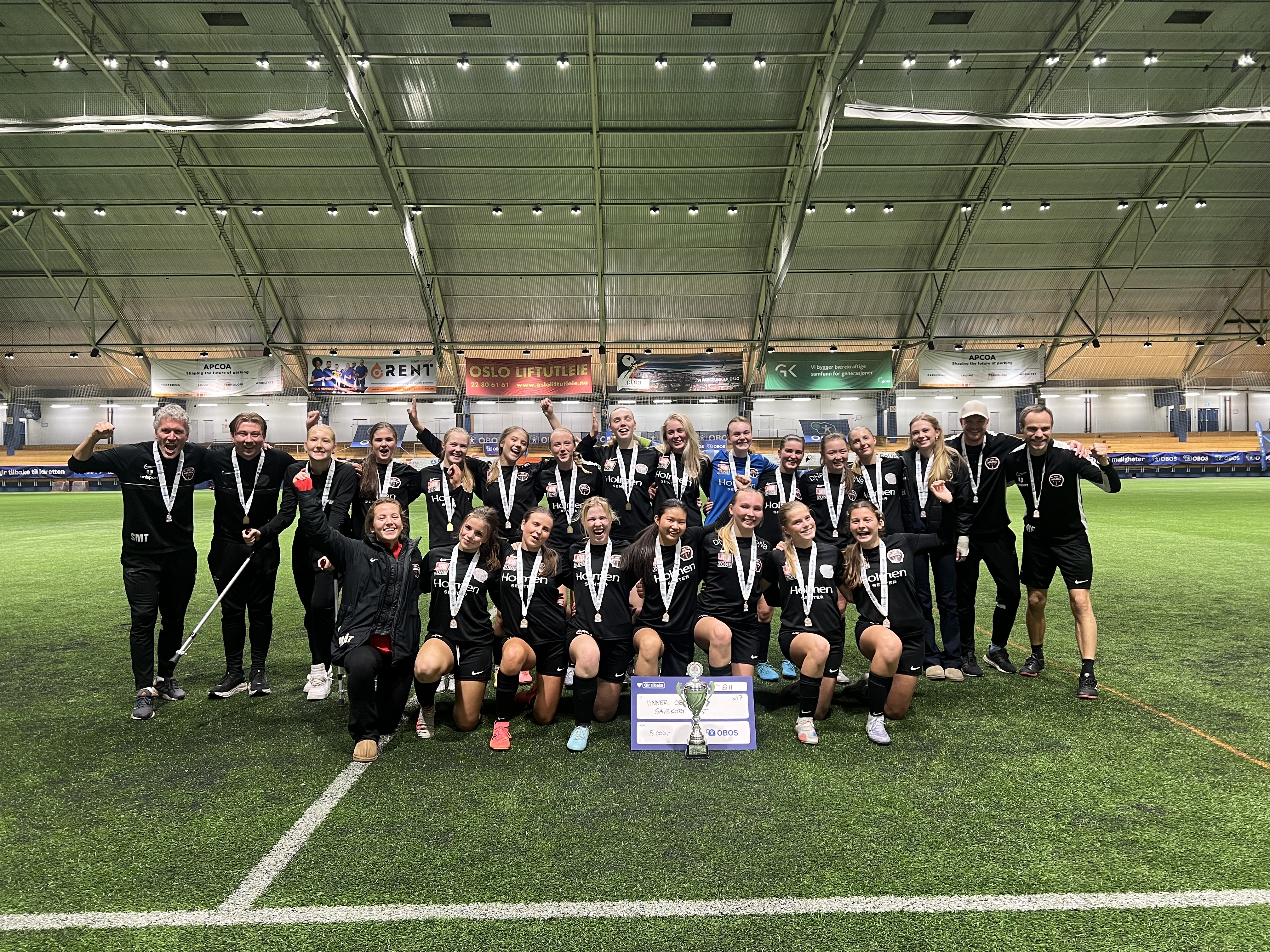 Image for OBOS-suksess for Holmen J17