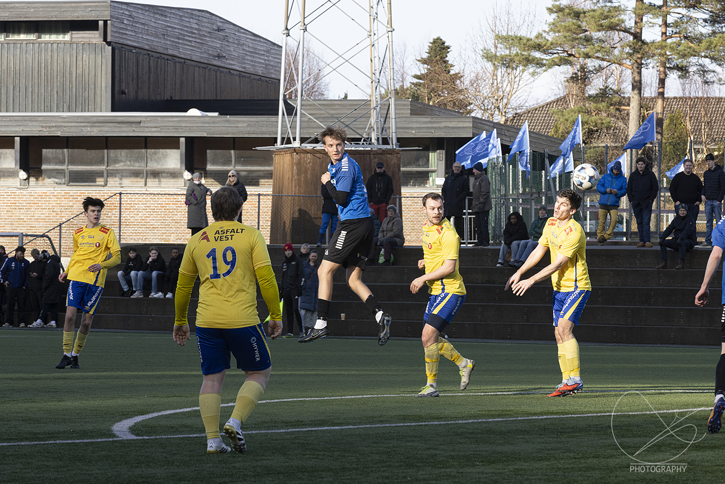 Image for Florø med solid seier 7-1 mot Dale