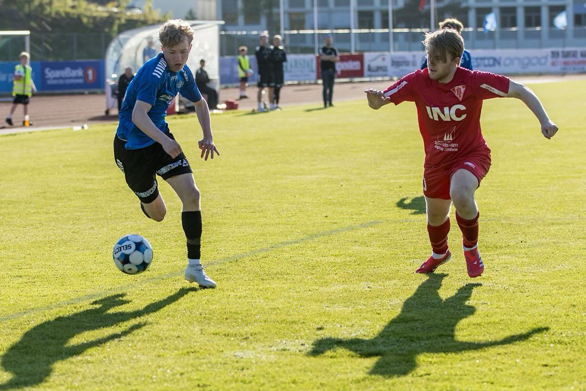 Image for På vei til Ullevaal?