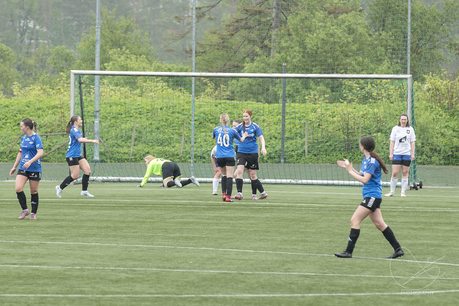 Image for Florø damelag reiste seg — slo Balestrand 2–1 hjemme