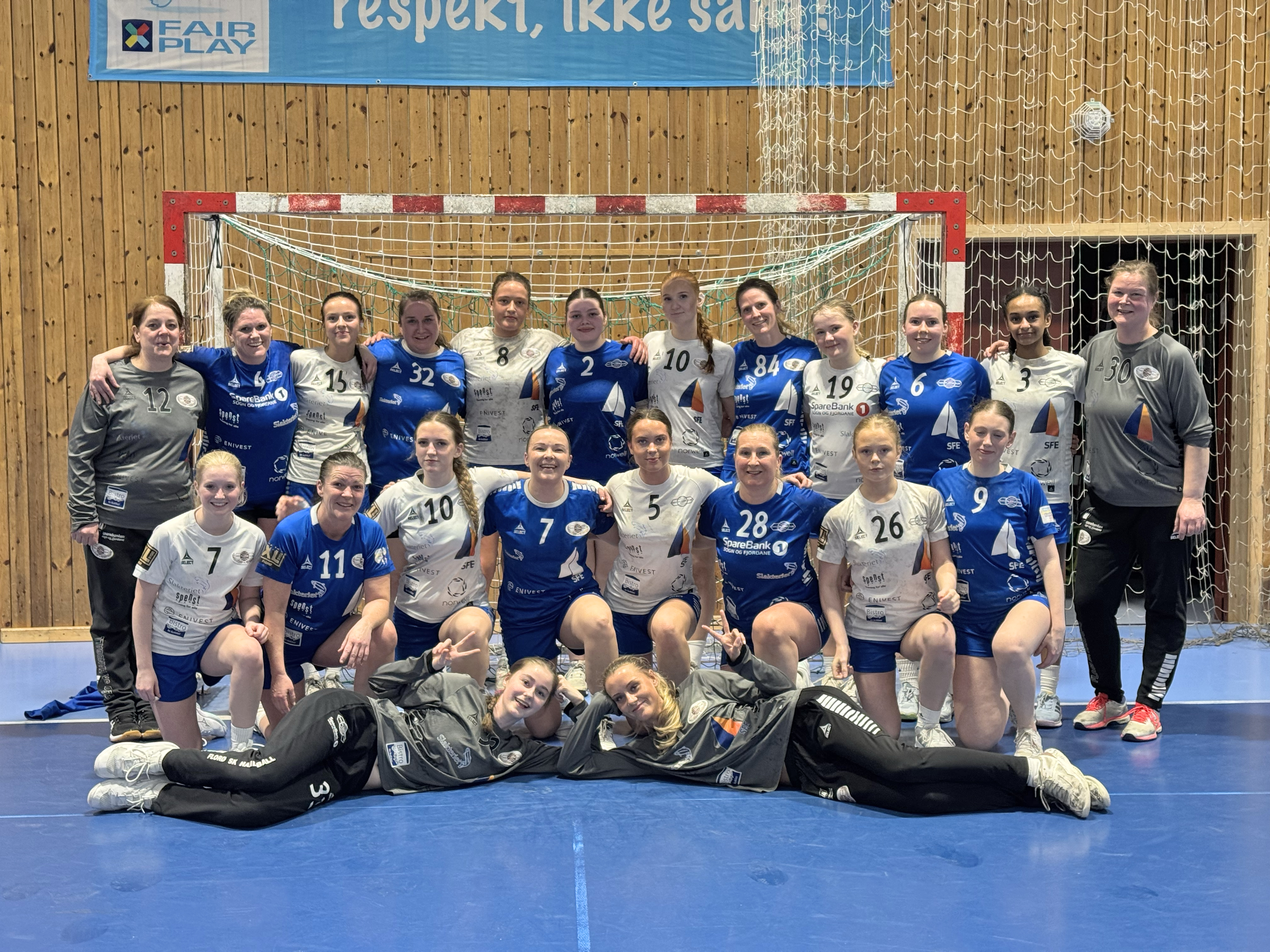 Internkamp, stoltheit og sesonginnspurt for Florø-damene