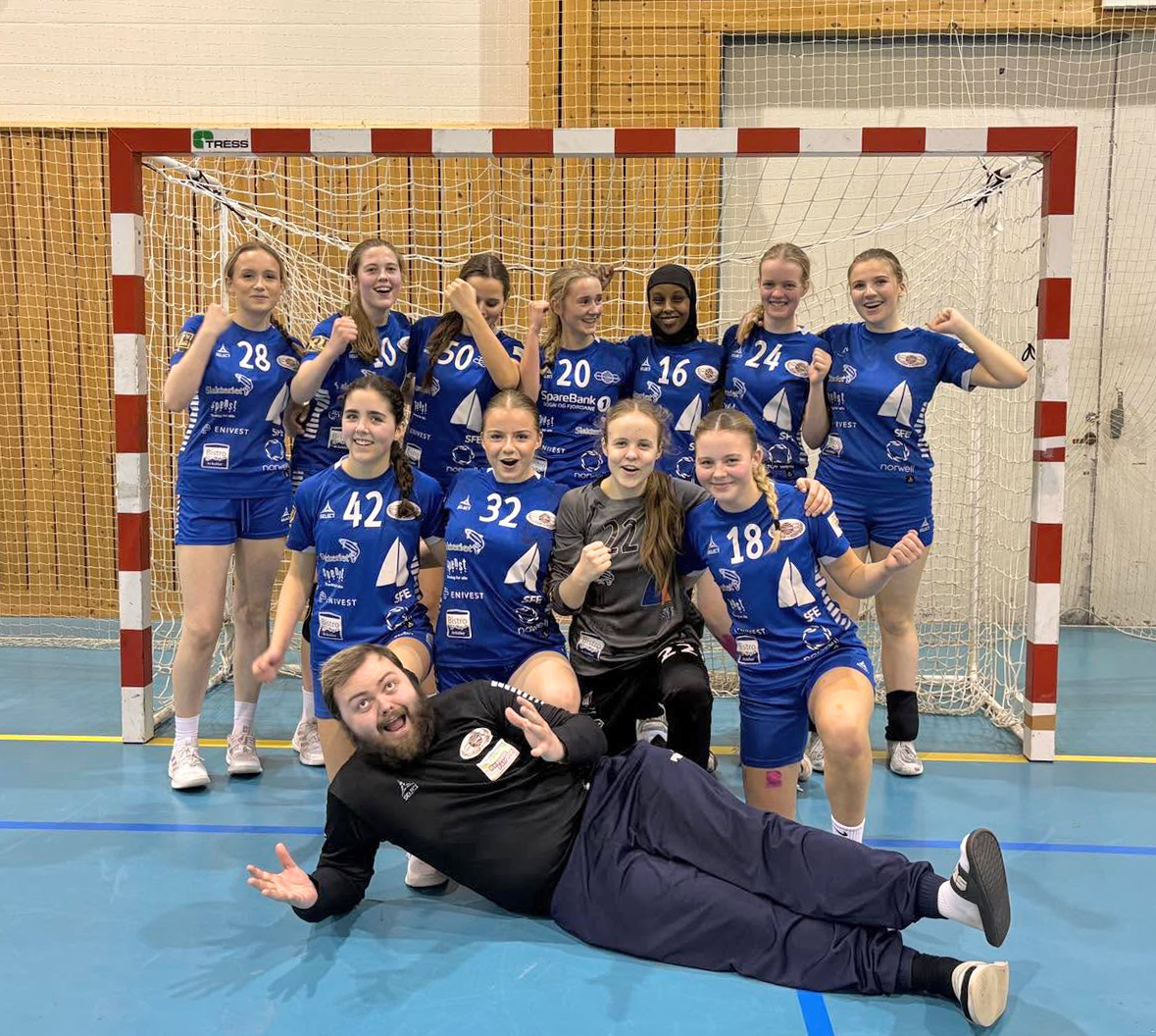 Florø 2 visar at ein turbulent sesongstart ikkje kan halde dei nede