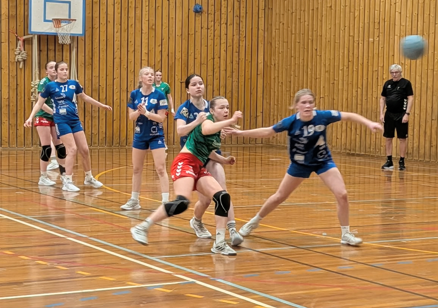 Florø gjer seg klar for sluttspel, og avslutning på aldersbestemt handball