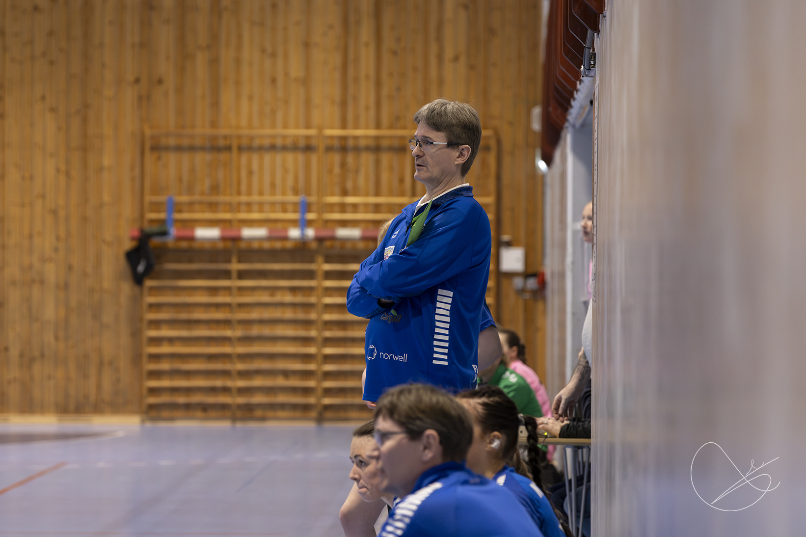 Dia Midjord takker for seg etter 5 år som klubbens hovedtrener