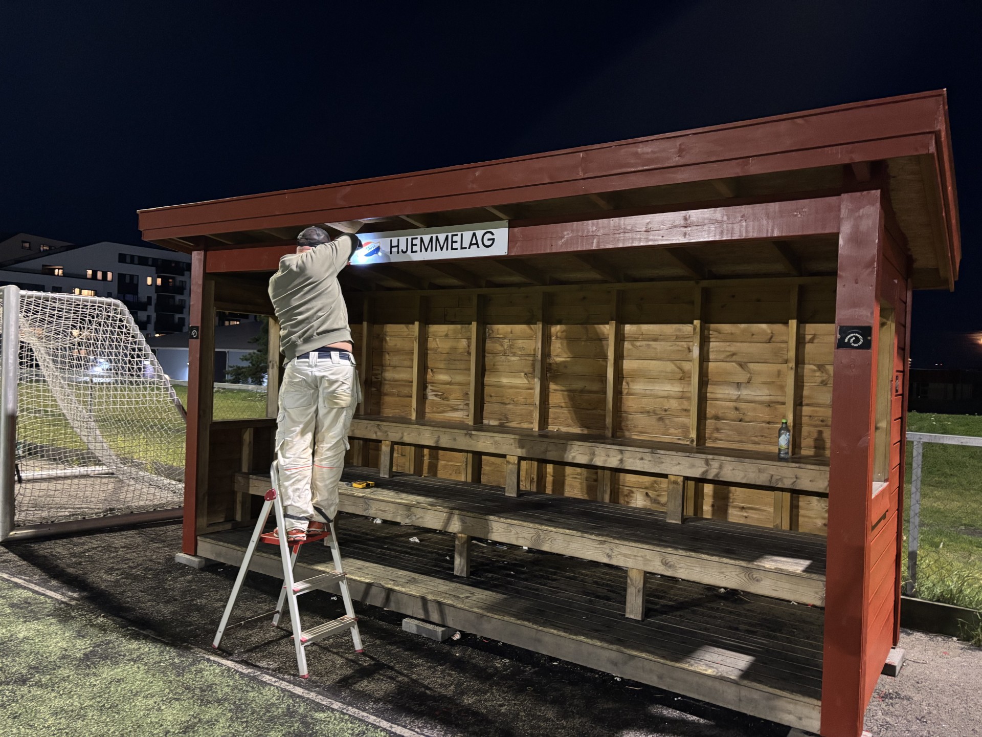 Image for Nymalte innbytterbenker