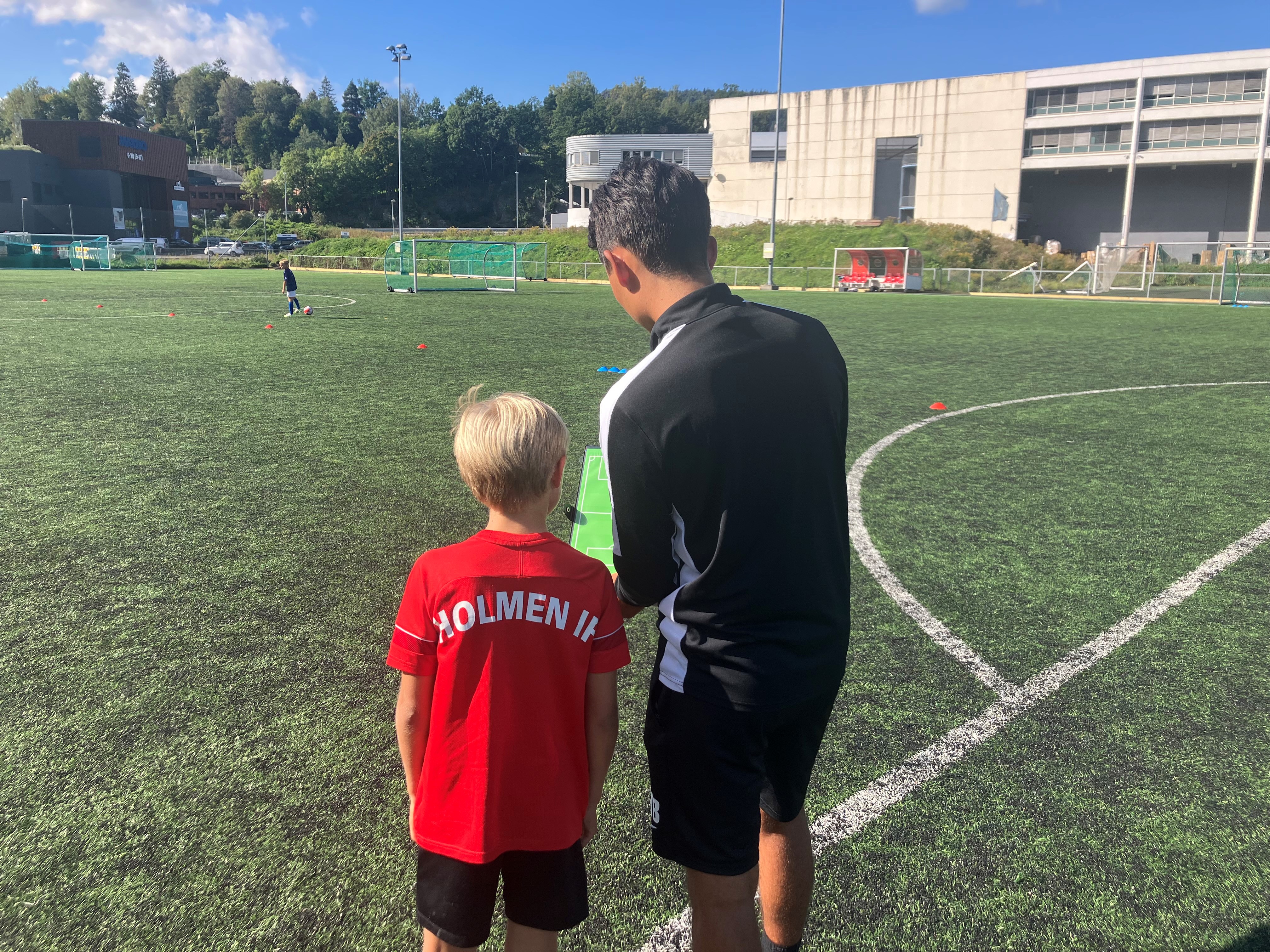 Image for Vil du være med å utvikle Holmen Fotball videre?