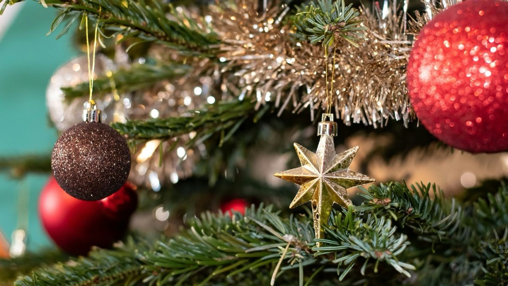 Påminnelse: julelystenning idag fra kl. 16:00