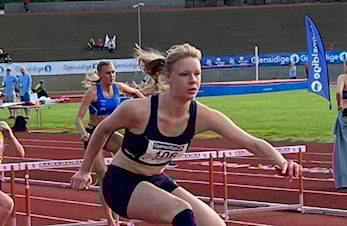 2.dag av UM - Sølv til Karine Magnussen og bronse til Freia Skaset Haraldsen