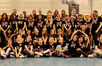 VELLYKKET GIRLS CAMP I BYGDØHUS