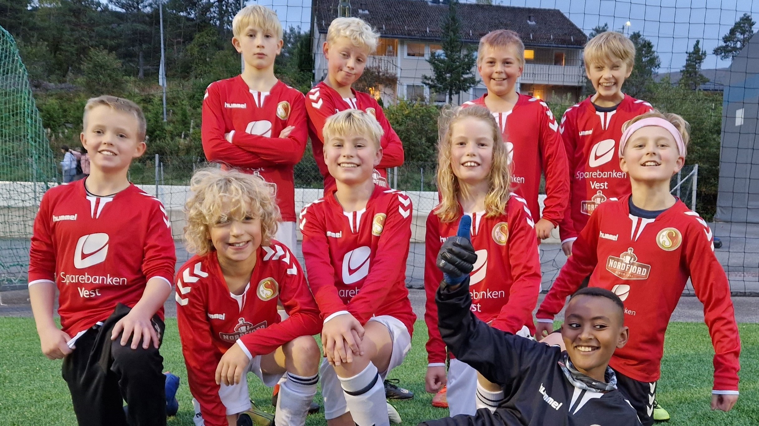 Stryn 2 med ein god dag på Sandane