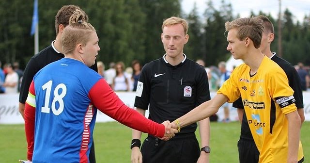 Vil du bli fotballdommer?