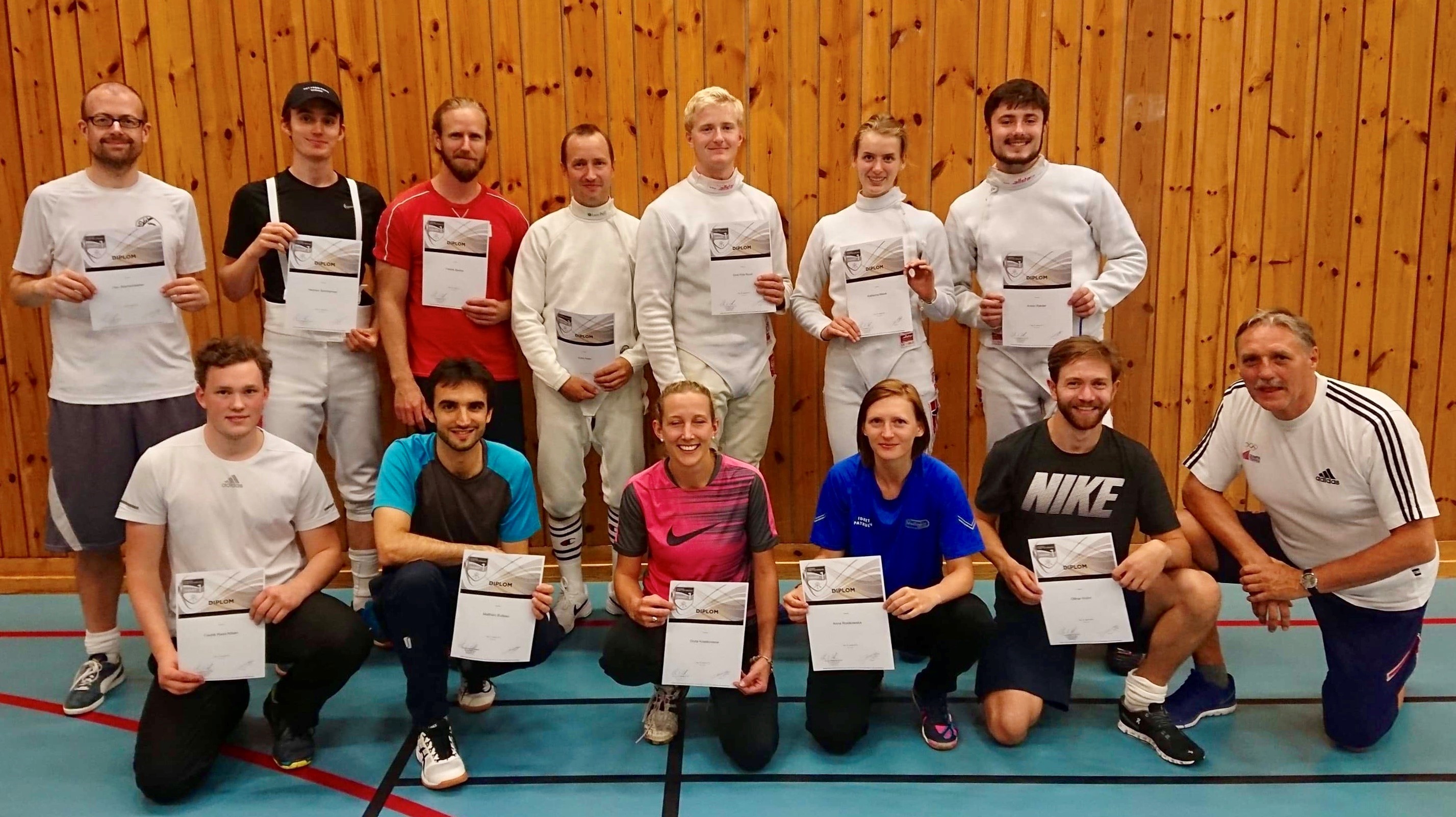 FLERE MED TRENERUTDANNELSE