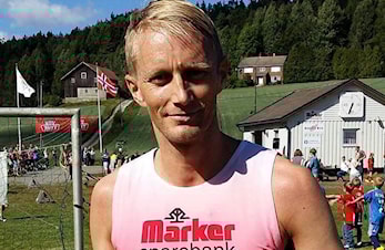 Roger Thompson på pallen i Rødenessliter