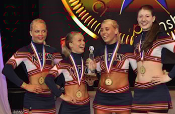 Drillos cheerleader-datter har vunnet både NM, EM og VM