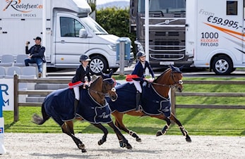 Full norsk pott i laghoppingene