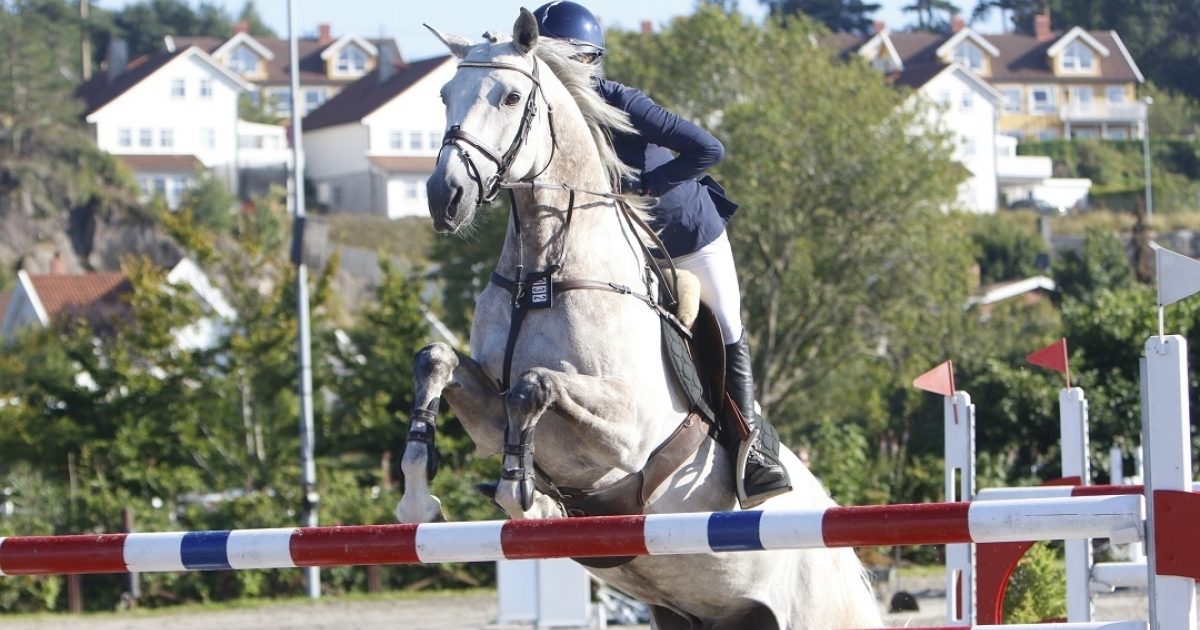 Åpner opp for stevner