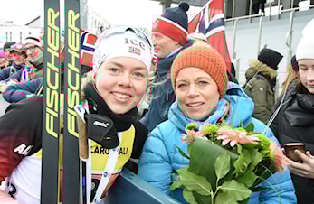 (+) Fekk nye ski ein time før start - tok gull i par-stafetten i EM