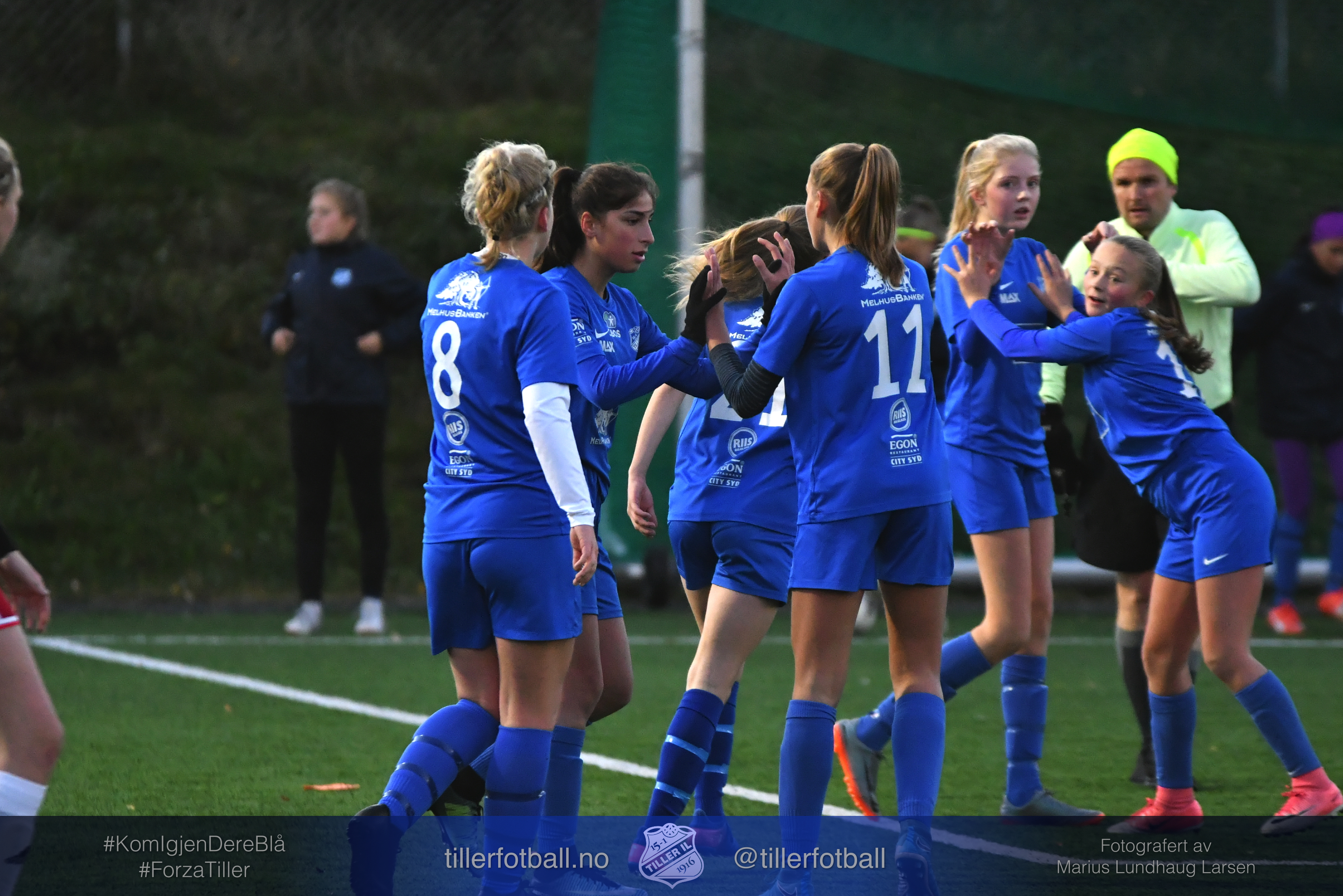 Bilder fra J14-kampen