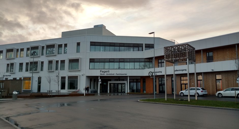 Image for Kompakt og sentral arena