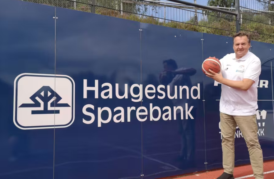 Knut Markhus æresmedlem 03