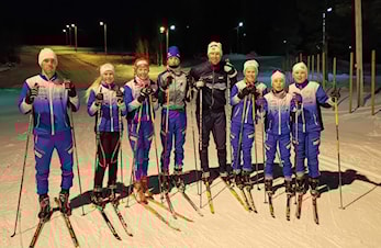 De eldste i skigruppa på teknikktrening med Frode Estil !