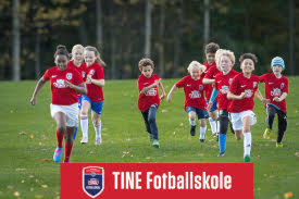 Background image for Tine fotballskole mandag 27.6 - onsdag 29.6 - med Christer Basma fra Rosenborg!