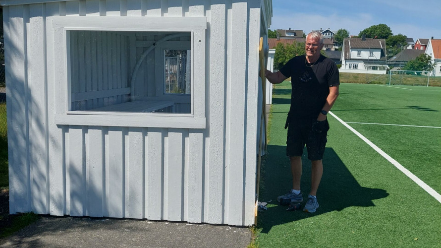 Nye innbyttebuer klare på kunstgresset!