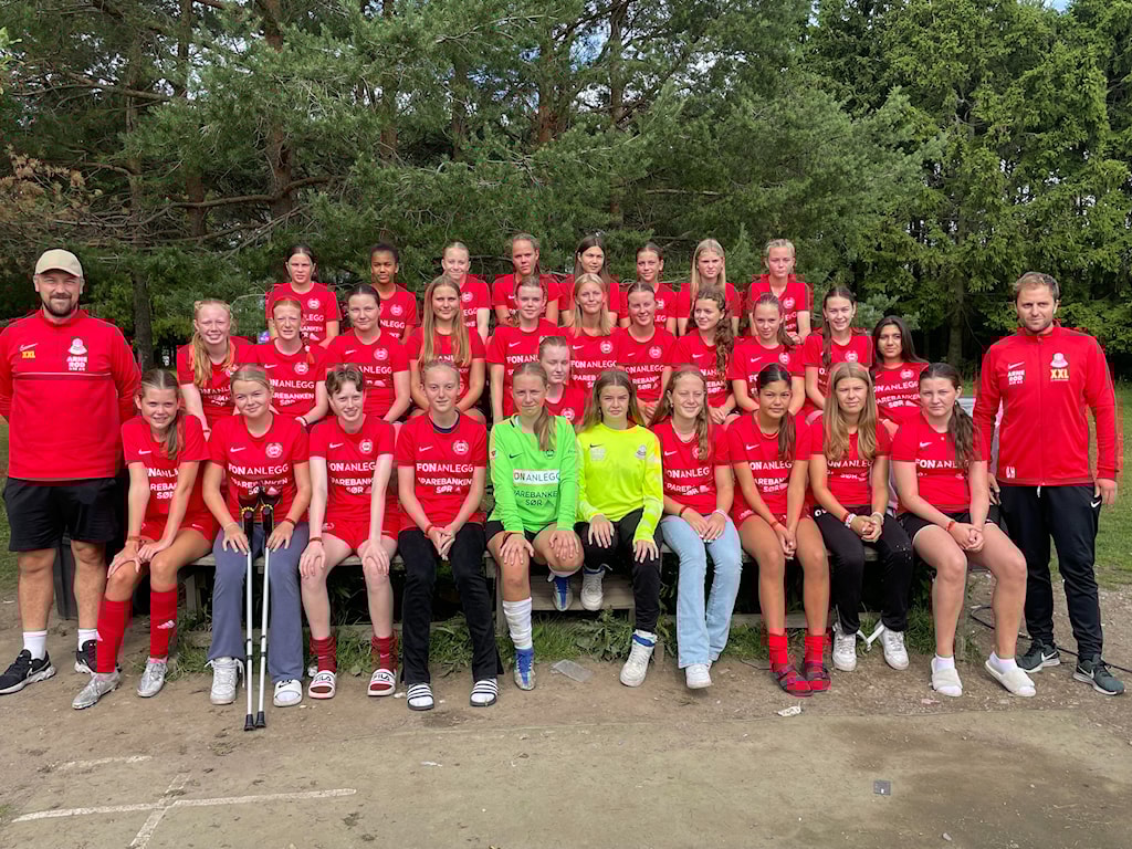 J 15 Norway cup.jpeg
