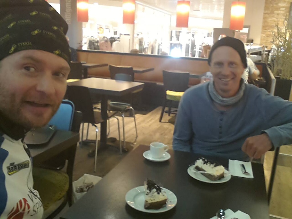 14163837_10210056989518757_303522093_o.jpg