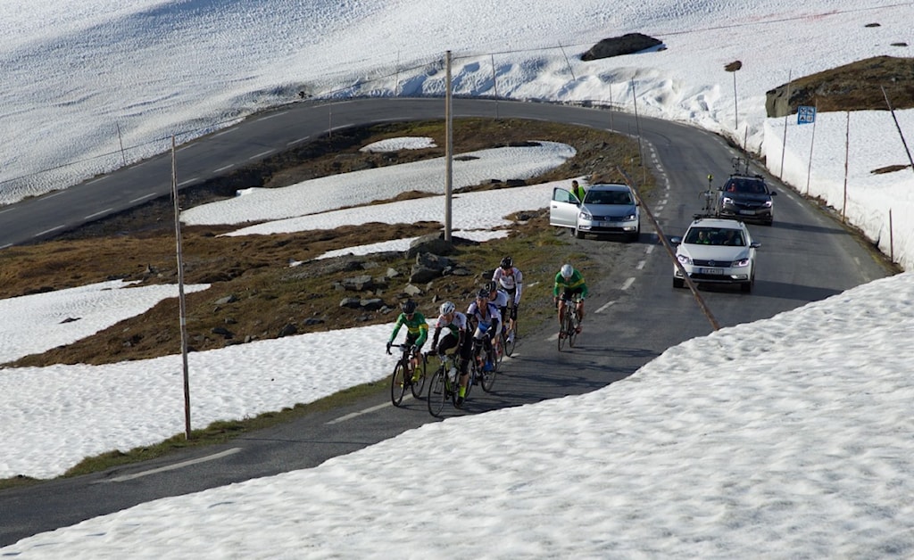 Opp+p%C3%A5+sognafjellet_JR+bak+i+bilen.jpg