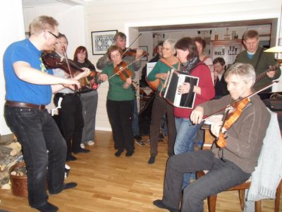 Øving med Mikal Lundemo