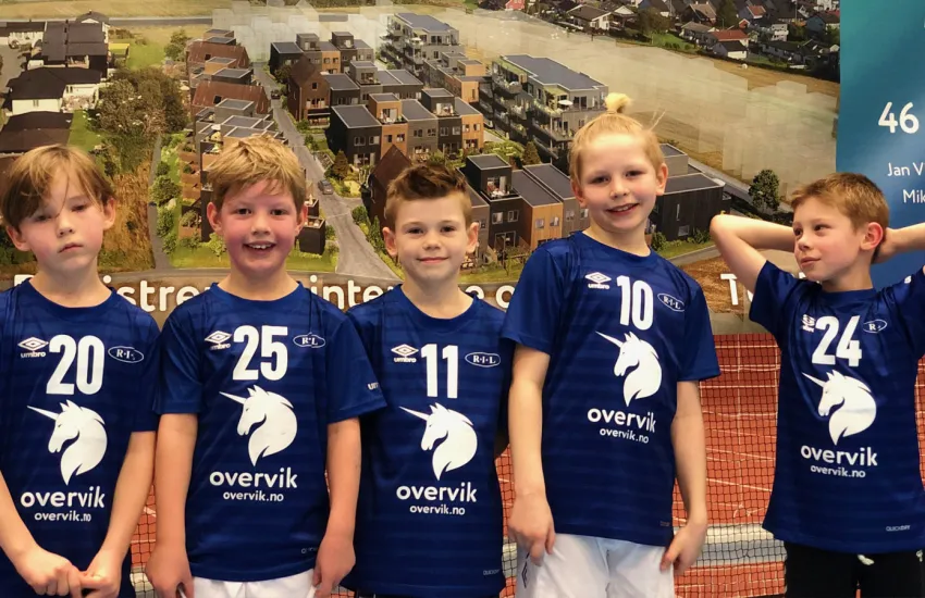 Takk til Overvik som har sponset Ranheim Håndball med nye spillertrøyer!