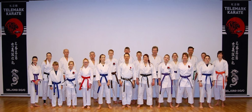 Lise-og-Kim_ungdom-1-1200x532.jpg