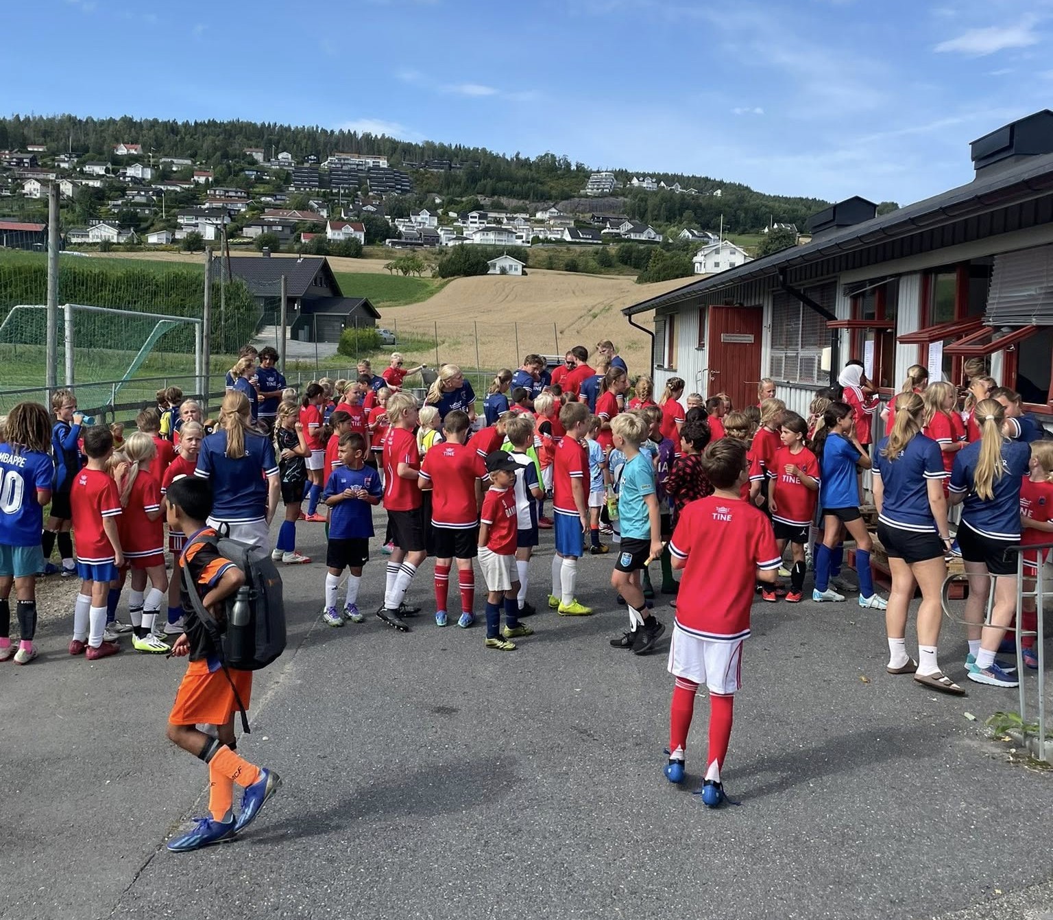 Fotballskoler sommeren 2026. Vi har noe for alle!