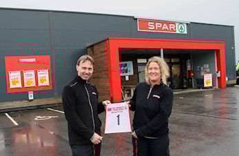 Spar Mongstad sponsa startnummer til karusellen