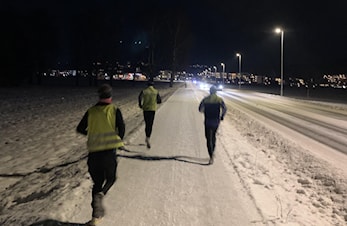 Intervall i sentrum og innendørs hinderløype på kveldens trening