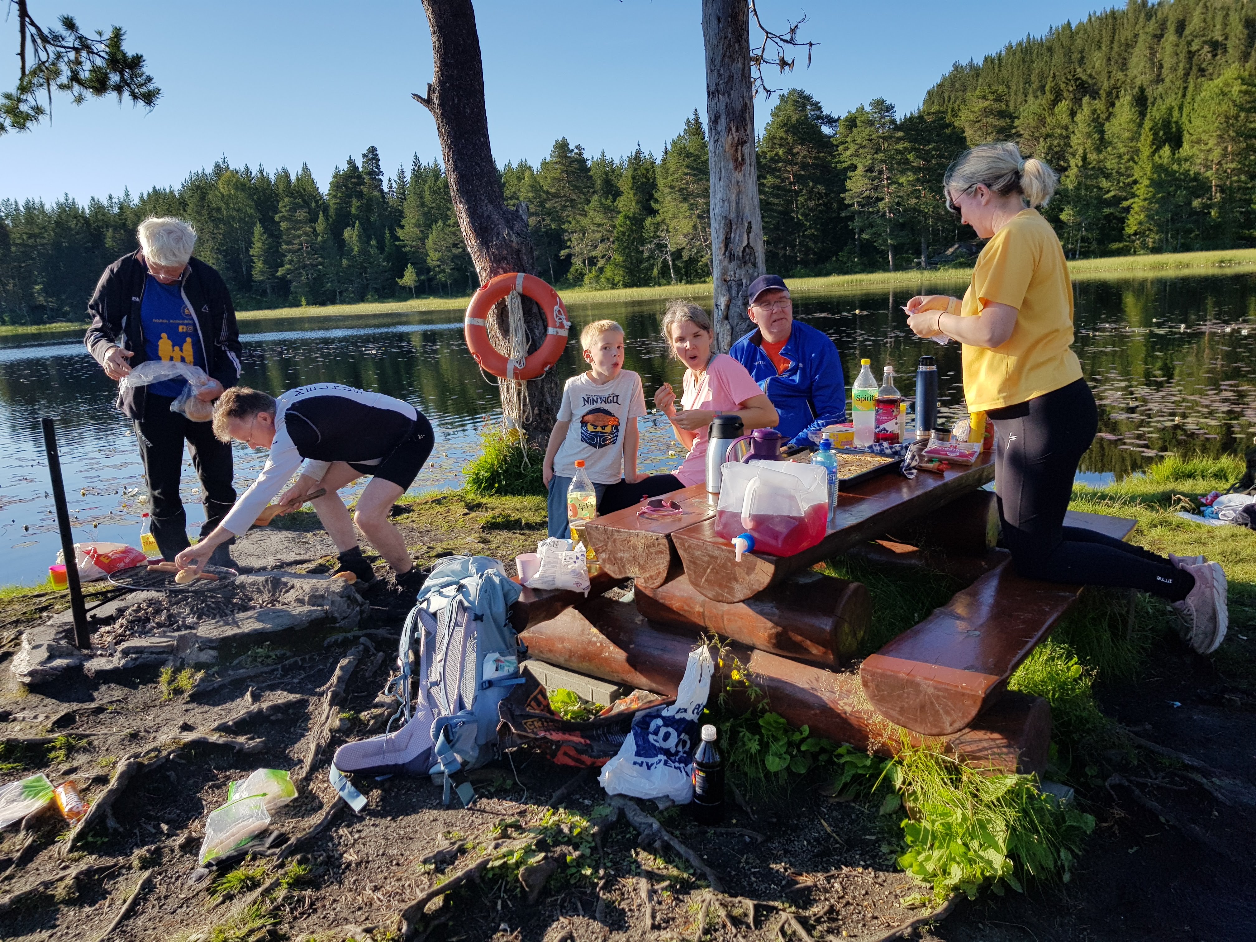 Fantastisk kveld ved odden vår i Lauglovatnet