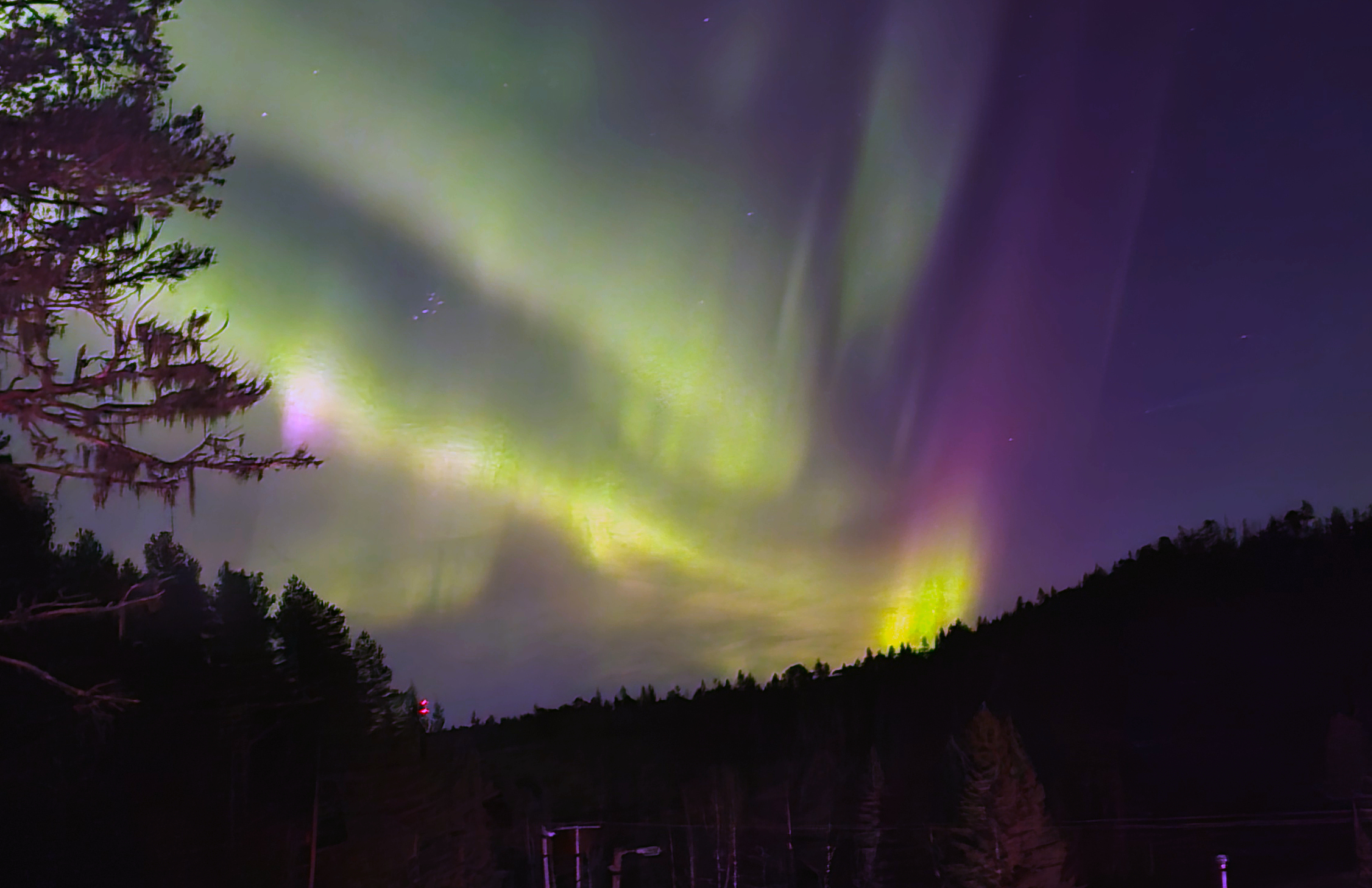 Småkaldt i løypa men varmt rundt bålet