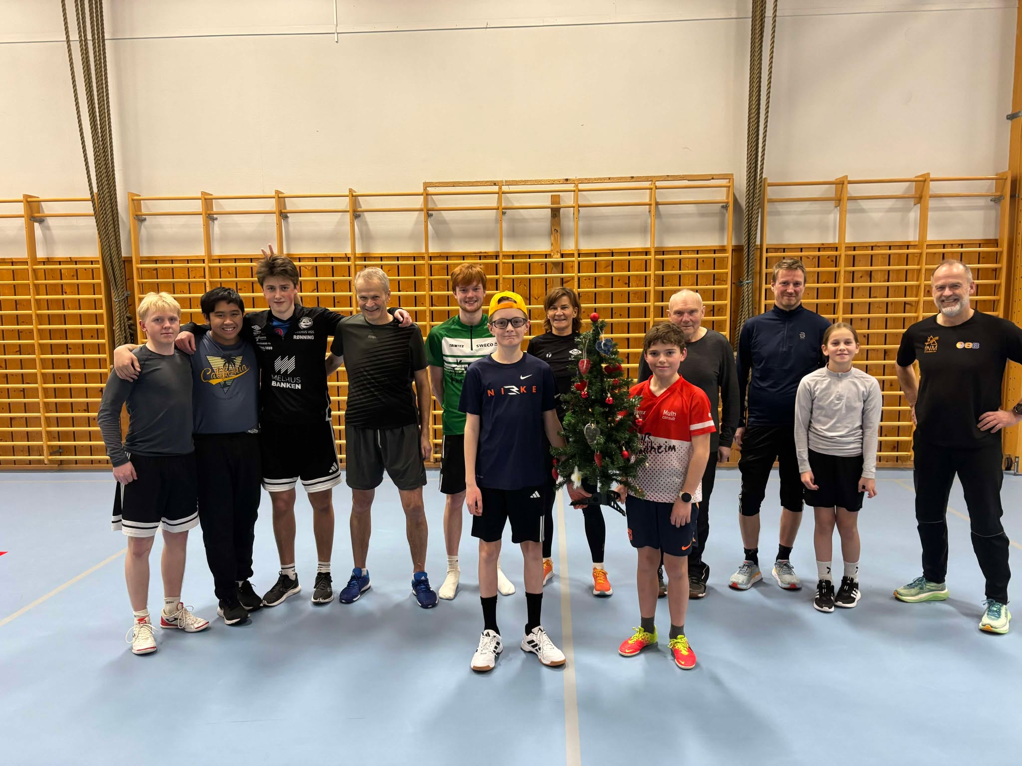 Intervallstafett, styrketrening og kanonball