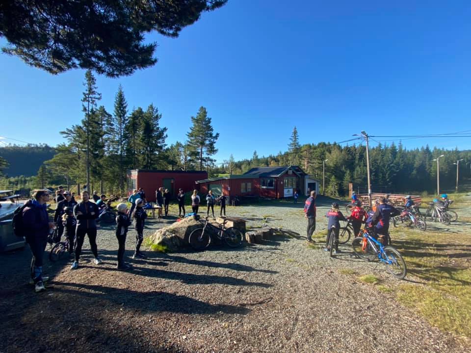 Aktivitetsdag Trehjøringen 6-12 år lørdag 1,oktober kl 11.00