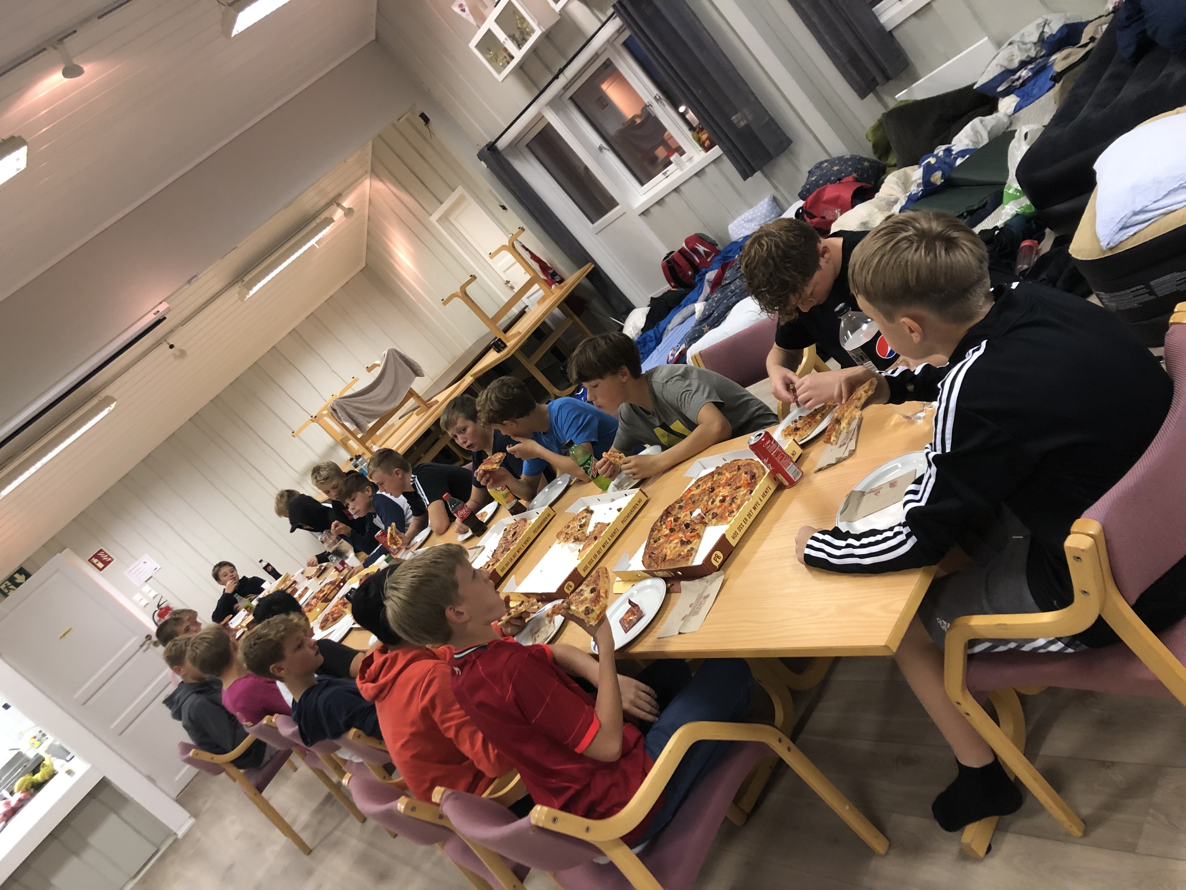 • Overnatting på sportshytta •