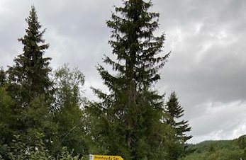 Poster på Fuglehovda (Primhovda S) ligger ute til søndag 3/9 ettermiddag.