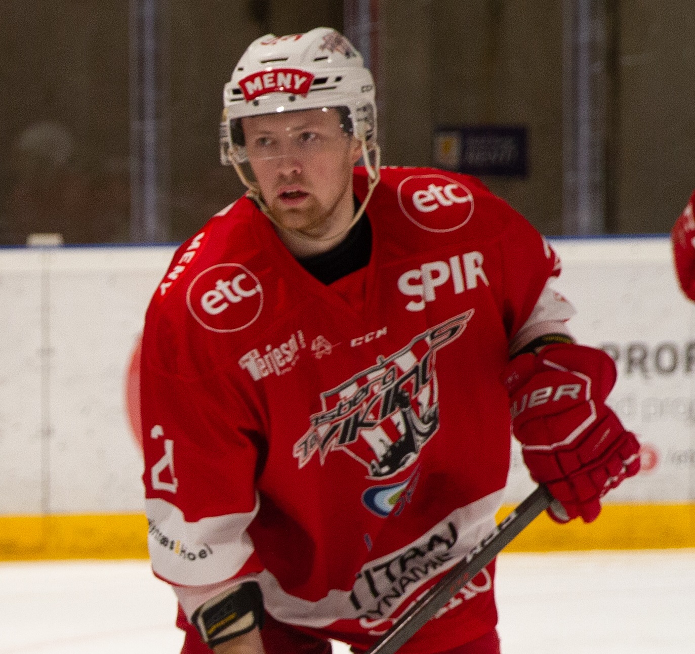 Håkon Kvernberg re-signert