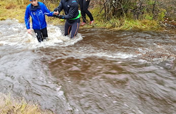 Grådig vått på Grua