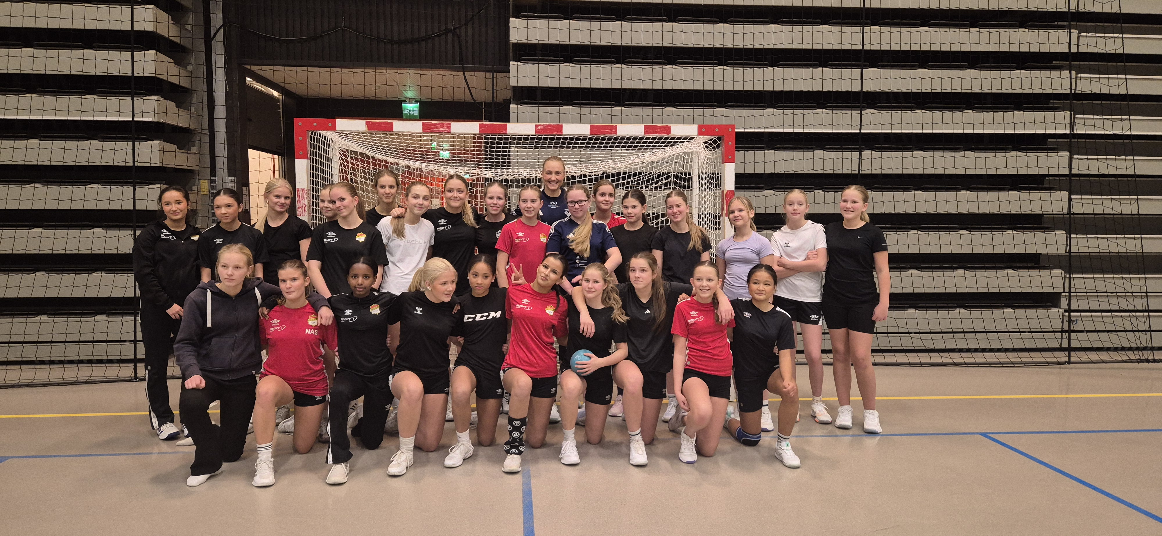 Fadderklubb besøk fra Byåsen Håndball v/Silje Waade
